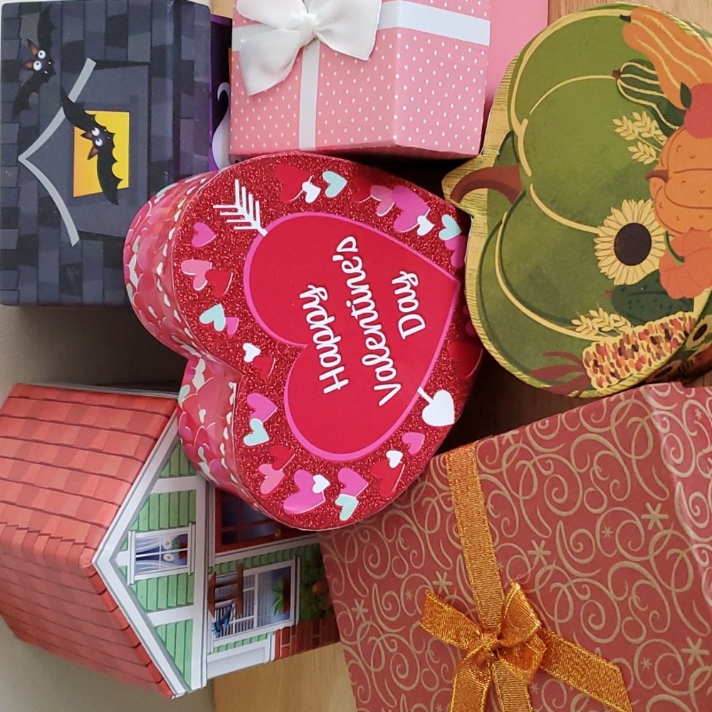 6 Misc Gift Boxes